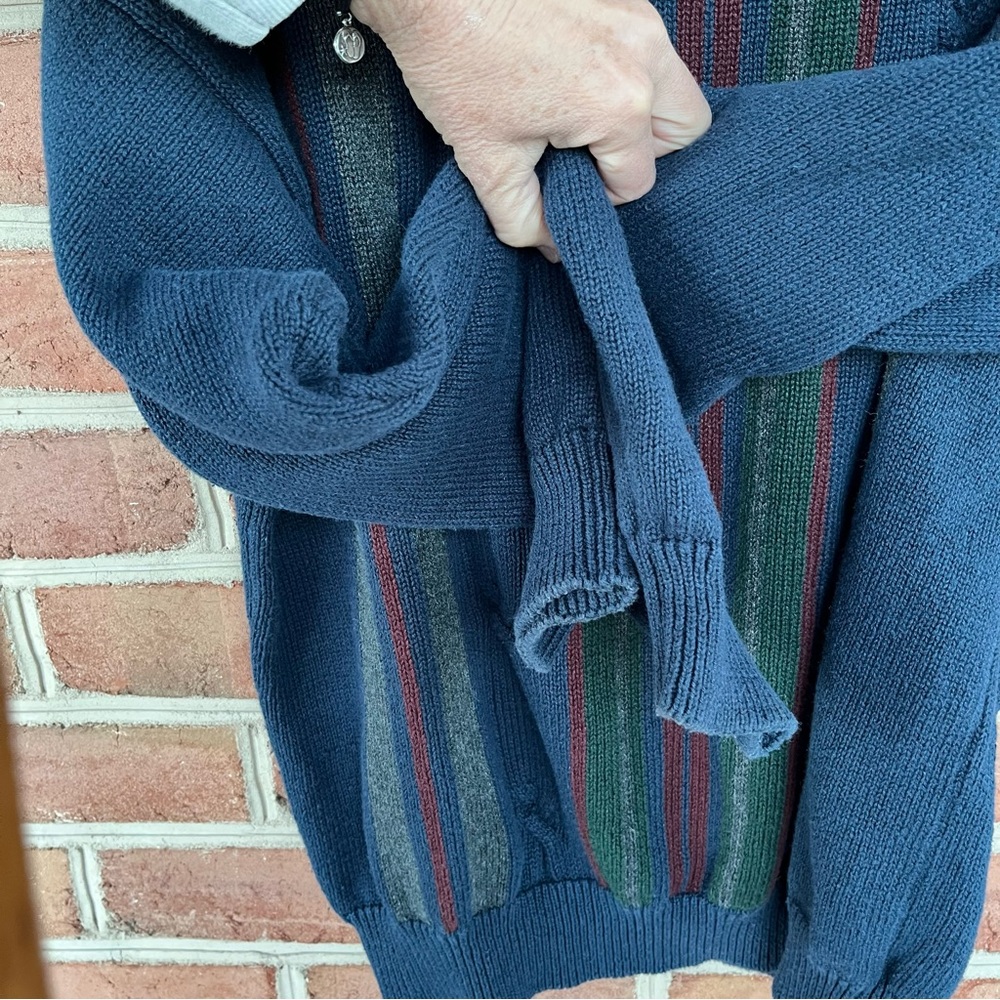 Vintage men’s knit sweater. Unisex. Men’s size large. - Picture 4 of 7